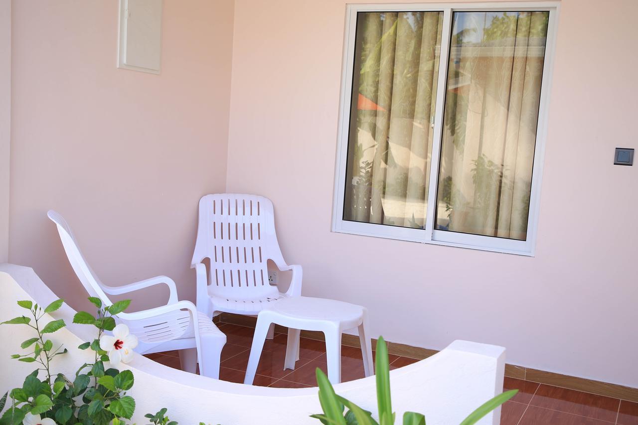 Evila Inn - Thoddoo Exteriér fotografie